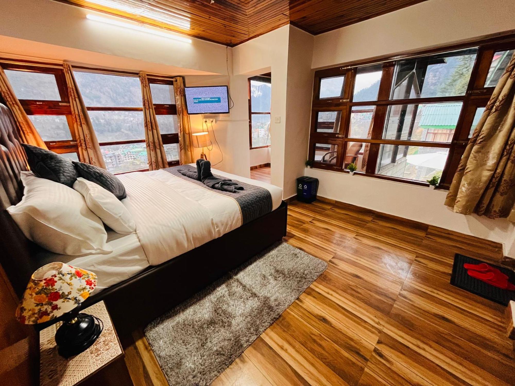 Himalayan River Mountain View 2 Bedrooms Cottage, Manali Екстер'єр фото